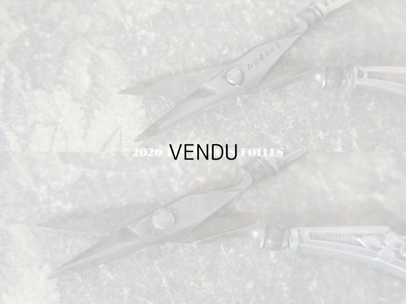 画像8: 1900年代 アンティーク シルバー製 薔薇の裁縫道具セット 