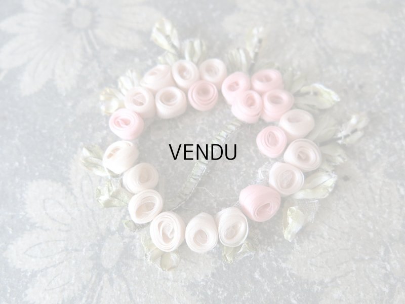 画像4: アンティーク シルク製 シルクシフォンの薔薇 ロココモチーフ 淡いピンクの薔薇のリース