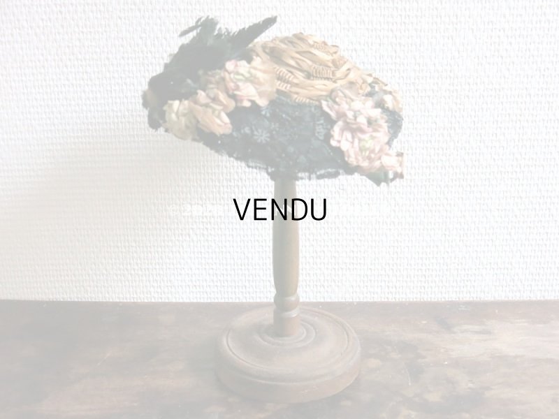 画像12: 19世紀末 アンティーク ドール用 ストローハット 鳥の剥製&布花&ビーズ刺繍付 ドールハット