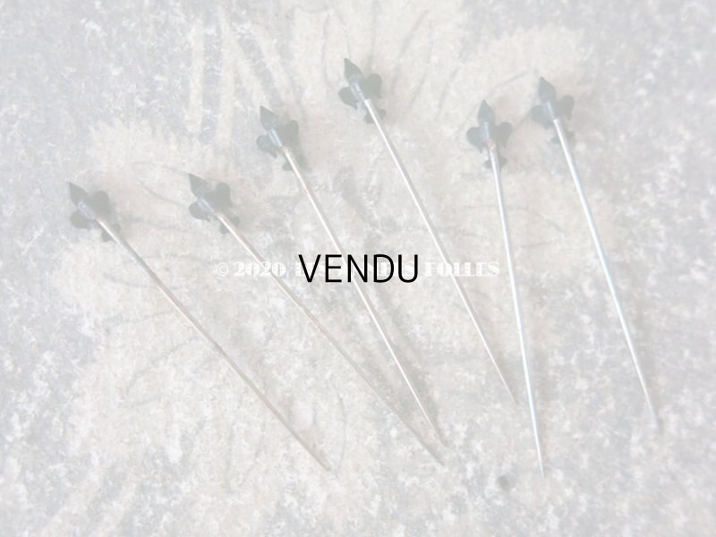 画像3: 1900年代 アンティーク 百合の紋章の小さなエパングル 黒 フレンチジェット 6ピースのセット