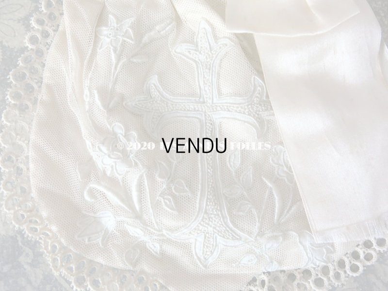 画像3: アンティーク 初聖体のオモニエール パウダーピンク クロス＆聖母マリアのイニシャル刺繍 タティングレースの縁取り