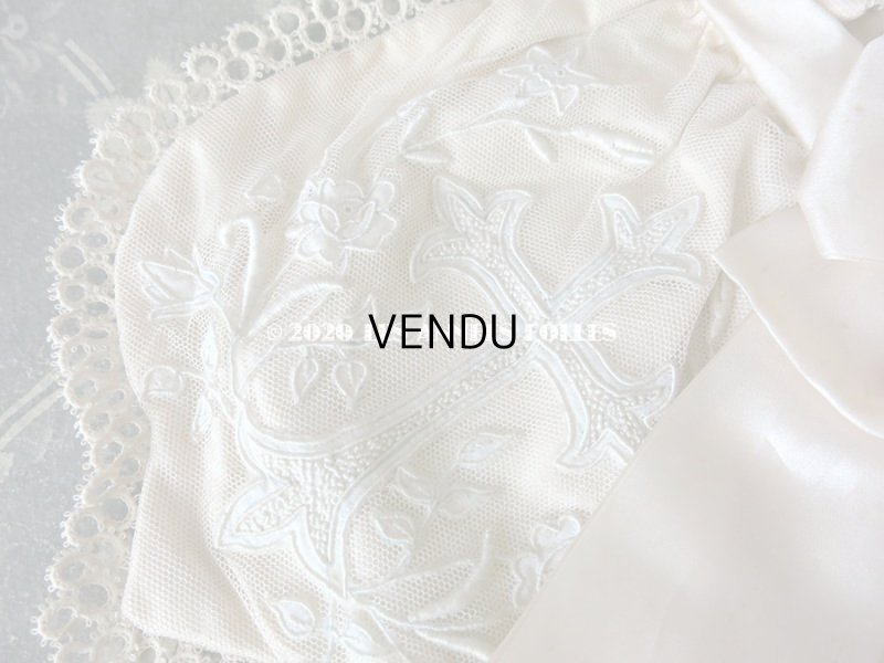 画像4: アンティーク 初聖体のオモニエール パウダーピンク クロス＆聖母マリアのイニシャル刺繍 タティングレースの縁取り