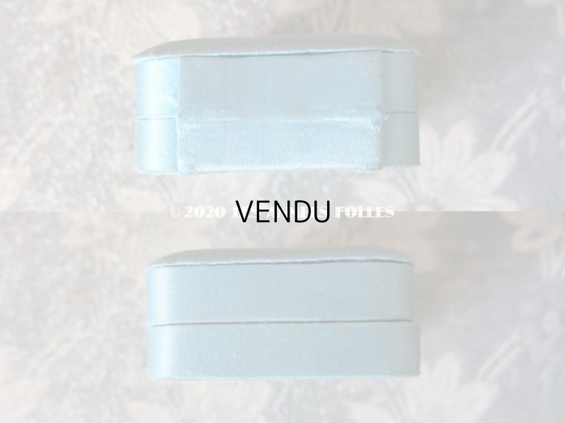 画像6: アンティーク ジュエリーボックス イニシャル入り シルクサテン パウダーブルー