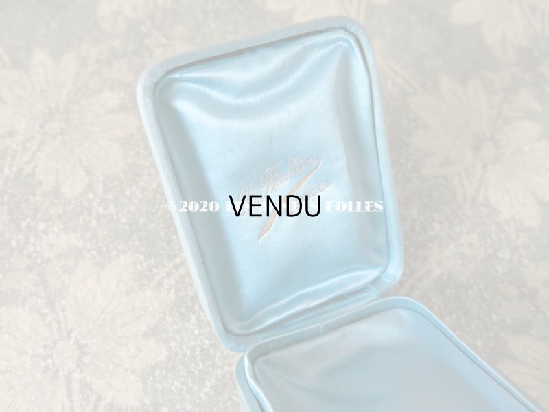 画像8: アンティーク ジュエリーボックス イニシャル入り シルクサテン パウダーブルー