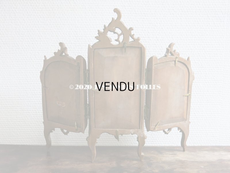 画像4: 19世紀末 アンティーク ロカイユ装飾のフォトフレーム 3面 木製