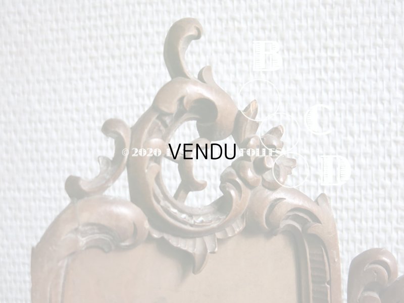 画像7: 19世紀末 アンティーク ロカイユ装飾のフォトフレーム 3面 木製