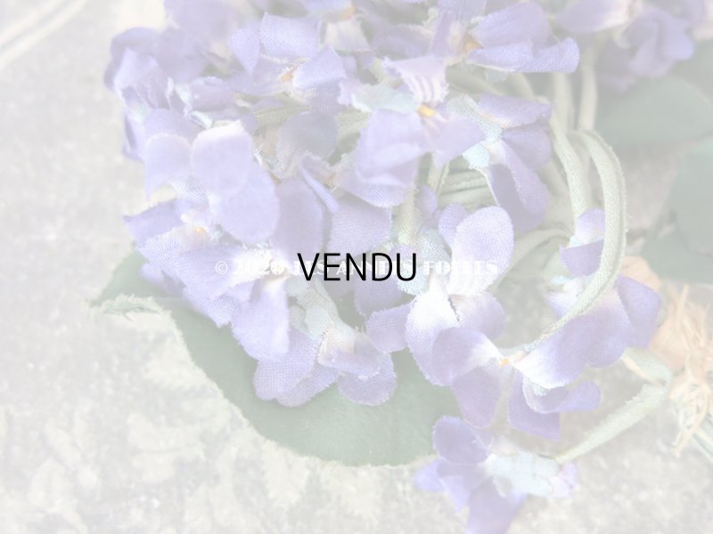 画像4: アンティーク 菫のブーケの布花  コサージュ 48輪