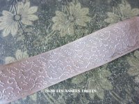 1900年代 アンティーク  刺繍入り　スモーキーパープルのリボン　　4.1cm幅 