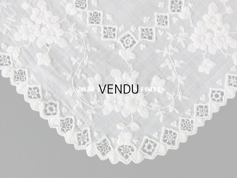 画像5: 19世紀 アンティーク  ホワイトワークの結婚式のハンカチ モノグラム＆透かし模様入り