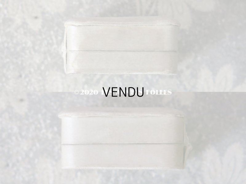 画像9: アンティーク  シルクサテンのジュエリーボックス  オフホワイト