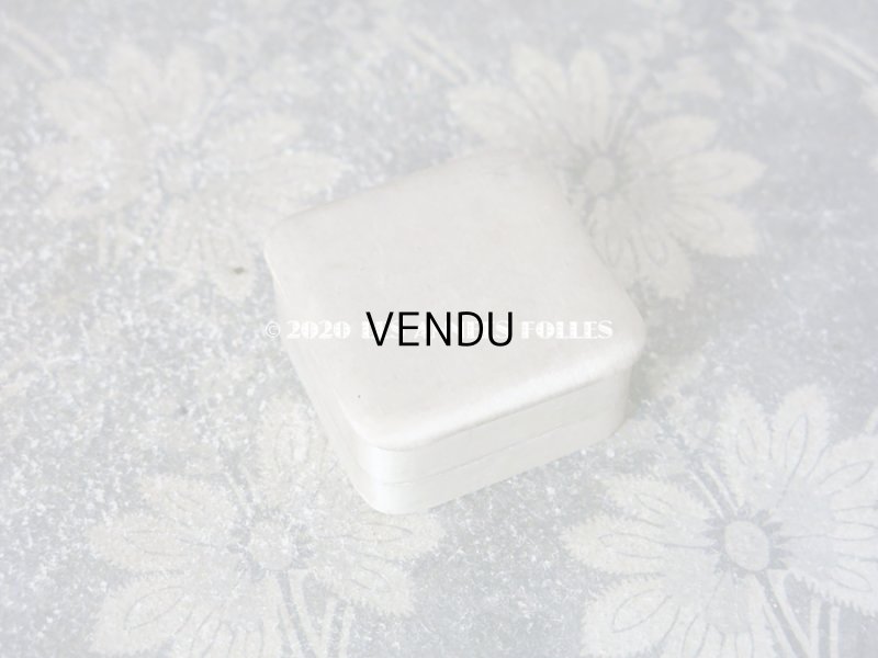 画像5: アンティーク  シルクサテンのジュエリーボックス  オフホワイト