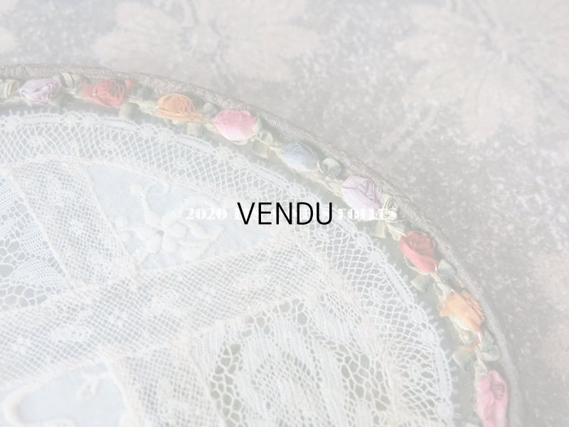 画像3: 1900年代 アンティーク 小さなトレイ　シルク製 5色の薔薇のロココトリム＆レースの装飾 小物入れ