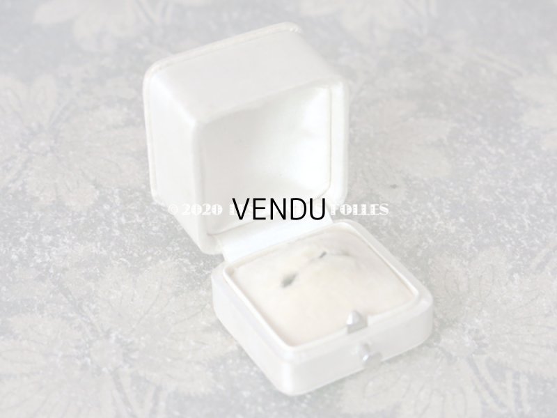 画像3: アンティーク  シルクサテンのリングボックス  ジュエリーボックス  オフホワイト