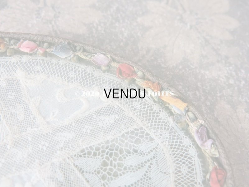 画像5: 1900年代 アンティーク 小さなトレイ　シルク製 5色の薔薇のロココトリム＆レースの装飾 小物入れ