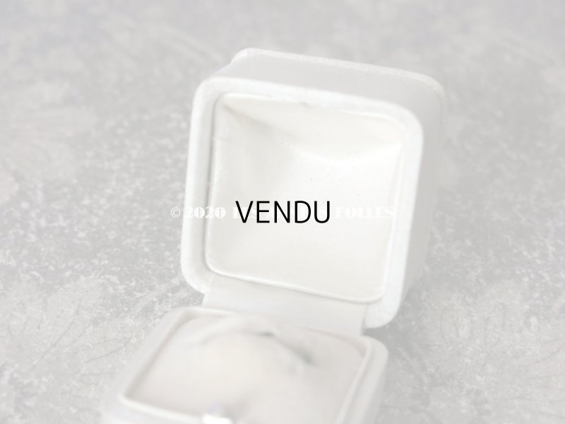 画像5: アンティーク  シルクサテンのリングボックス  ジュエリーボックス  オフホワイト