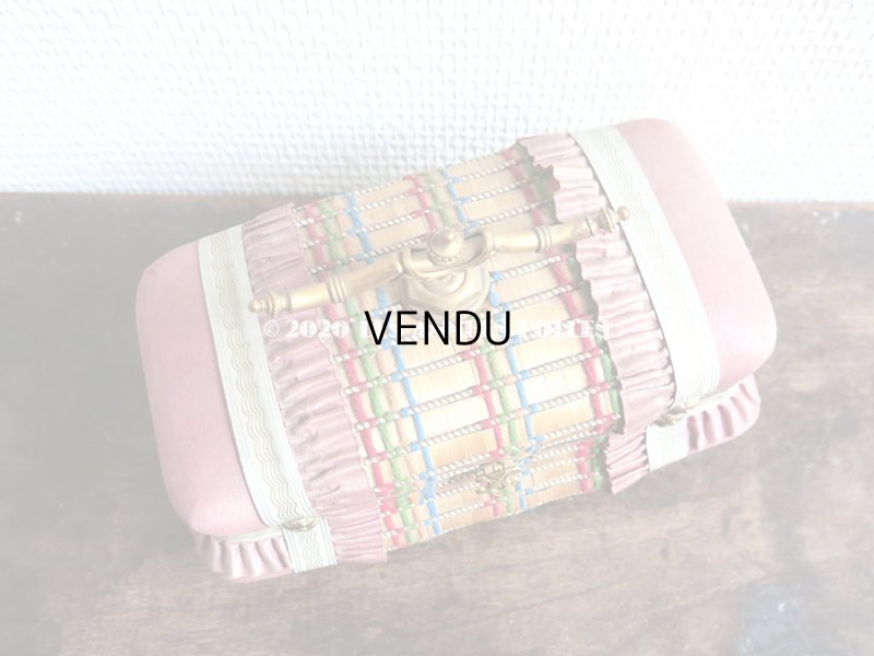 画像5: 19世紀 アンティーク ナポレオン3世時代 お菓子箱 ハンドル付き 花模様のレースペーパー チョコレートボックス 木箱 