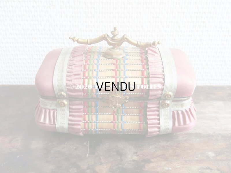 画像4: 19世紀 アンティーク ナポレオン3世時代 お菓子箱 ハンドル付き 花模様のレースペーパー チョコレートボックス 木箱 