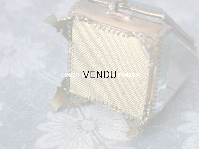 画像6: アンティーク 懐中時計 & ジュエリーボックス パウダーブルーのシルク製クッション