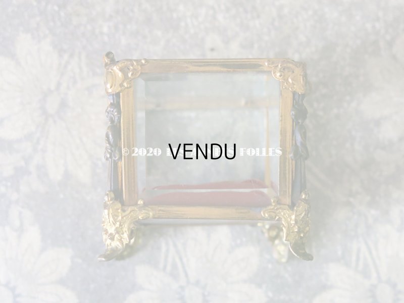 画像10: 19世紀末 アンティーク ジュエリーボックス ロカイユ装飾のフレーム  スモーキーオレンジのシルク製クッション