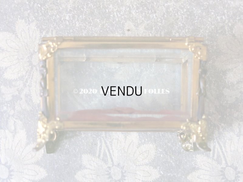 画像8: 19世紀末 アンティーク ジュエリーボックス ロカイユ装飾のフレーム  スモーキーオレンジのシルク製クッション