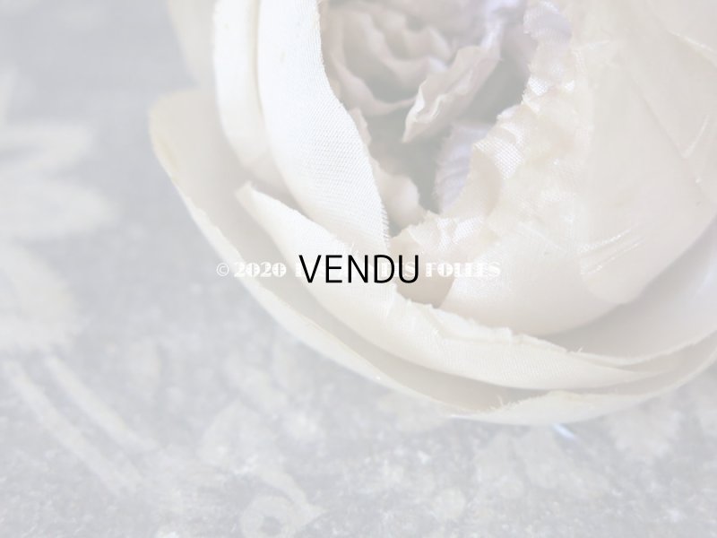 画像12: 未使用 ラベル付き アンティーク シルク製 薔薇の布花 クォーターロゼット咲き コサージュ 淡いパープル