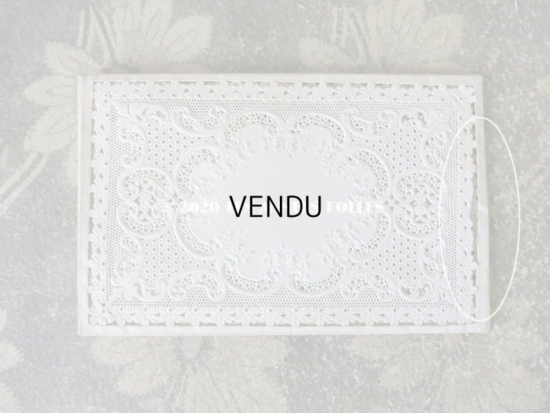 画像6: 19世紀 アンティーク  封筒入り 初聖体のカニヴェ コミュ二オン レースの透かし柄