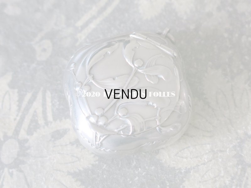 画像8: アンティーク シルバー製 ヤドリギのパウダーケース - CHARLES MURAT -