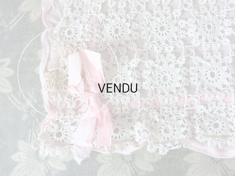 画像16: アンティーク * 蚤の市セット * ウェディング用 ミュール & リボン付きクロシェレースのテーブルセンター