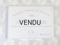 【クリスマスセール2020対象外】 アンティーク  刺繍図案帳 ALBUM DE BRODERIE - L.V. PARIS -