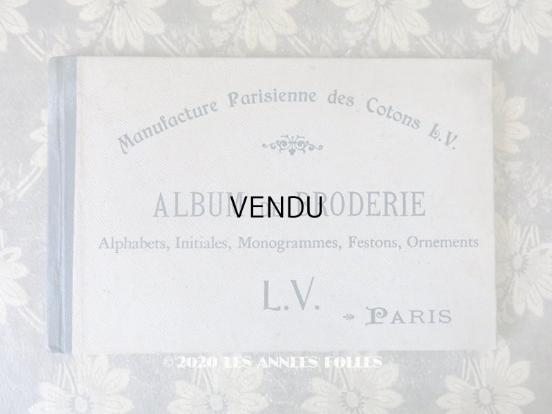 画像1: 【クリスマスセール2020対象外】 アンティーク  刺繍図案帳 ALBUM DE BRODERIE - L.V. PARIS -