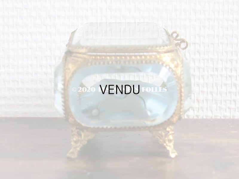 画像9: 【クリスマスセール2020対象外】　19世紀末 アンティーク ジュエリーボックス スモーキーブルーのクッション ロカイユ装飾の脚