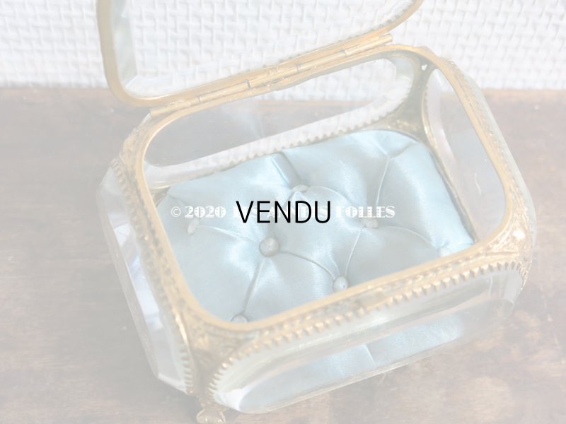 画像5: 【クリスマスセール2020対象外】　19世紀末 アンティーク ジュエリーボックス スモーキーブルーのクッション ロカイユ装飾の脚