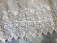 画像4: 【クリスマスセール2020対象外】 1900年代 アンティーク  幅広 花刺繍入り シルク＆コットン生地　ドレスの裾  16.2cm幅 ライトベージュ