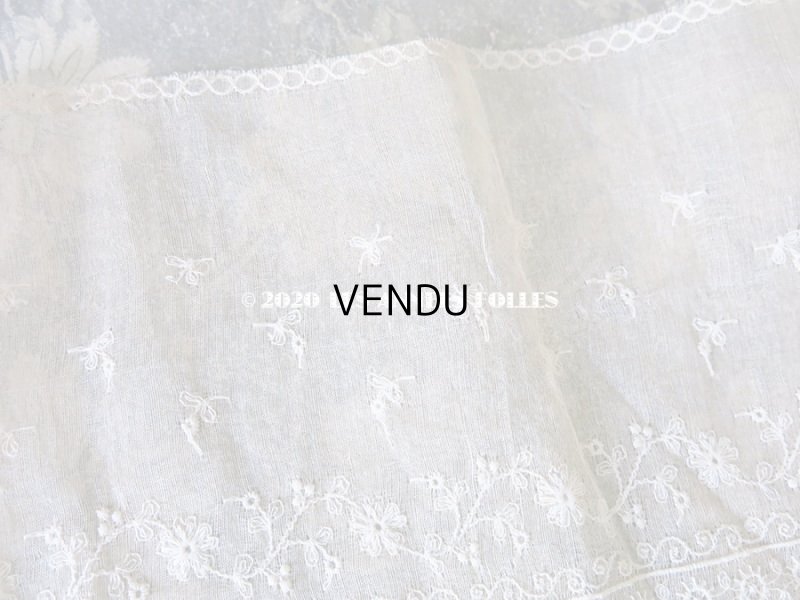画像5: 【クリスマスセール2020対象外】 1900年代 アンティーク  幅広 花刺繍入り シルク＆コットン生地　ドレスの裾  16.2cm幅 ライトベージュ