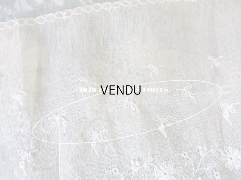 画像9: 【クリスマスセール2020対象外】 1900年代 アンティーク  幅広 花刺繍入り シルク＆コットン生地　ドレスの裾  16.2cm幅 ライトベージュ