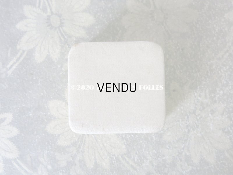 画像8: アンティーク 　シルクサテンのジュエリーボックス  オフホワイト