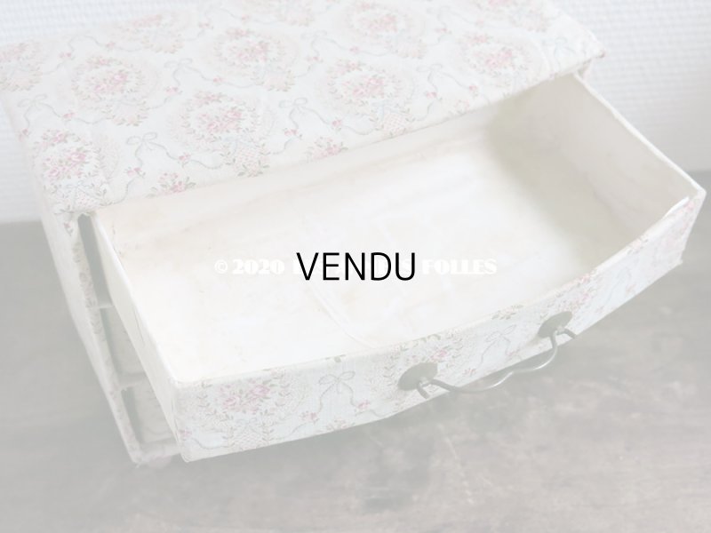 画像6: 1900年代 アンティーク 薔薇のメダイヨン&水色のリボン カルトナージュボックス 3段 26.3×14.9×19.1cm