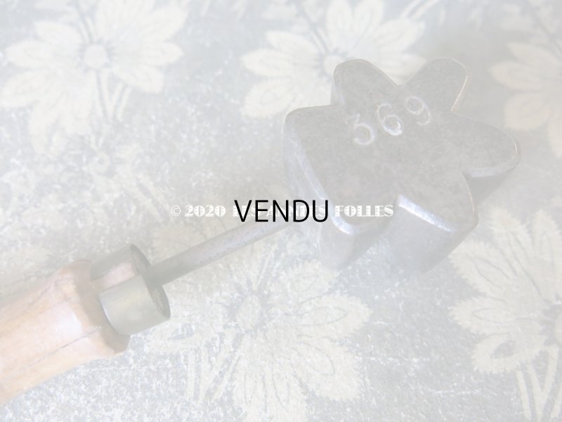 画像7: アンティーク  こて 花びら用 型押しの道具 古いコサージュ店  造花