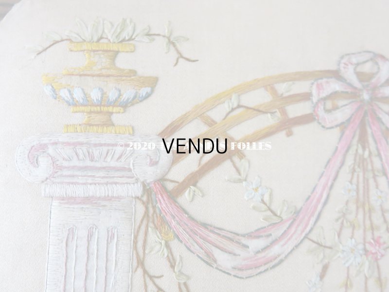 画像13: 1900年代 アンティーク 大きなリボンが結ばれた カルトナージュ  カードホルダー  リボンと花のガーランド＆白鳩 