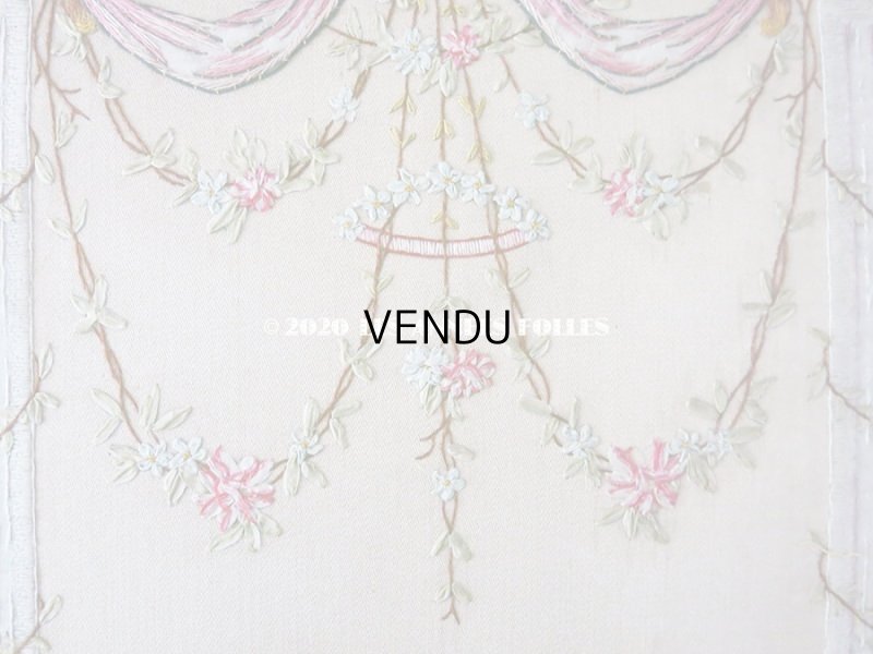 画像14: 1900年代 アンティーク 大きなリボンが結ばれた カルトナージュ  カードホルダー  リボンと花のガーランド＆白鳩 