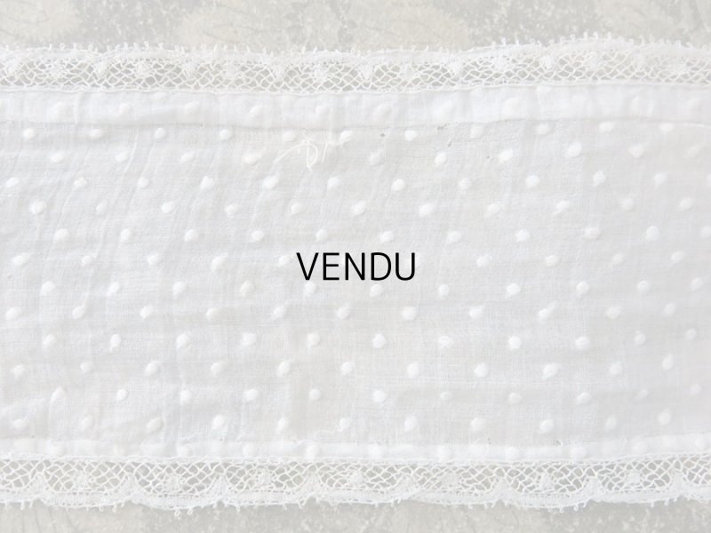 画像8: アンティーク  ドットの刺繍入り コットン生地のリボン　4.5m ヴァランシエンヌレースの縁取り