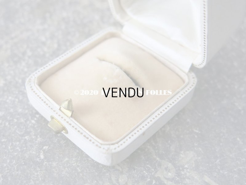 画像4: アンティーク ジュエリーボックス  オフホワイト リングボックス ゴールドのライン入り