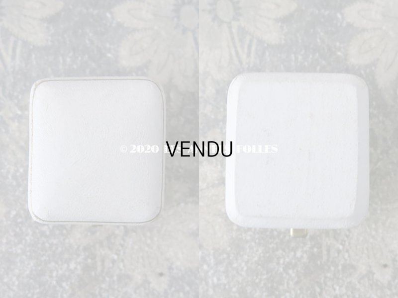 画像8: アンティーク ジュエリーボックス  オフホワイト リングボックス ゴールドのライン入り