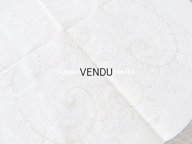 画像12: アンティーク  リボン刺繍の図案入り 大きなシルク製ファブリック