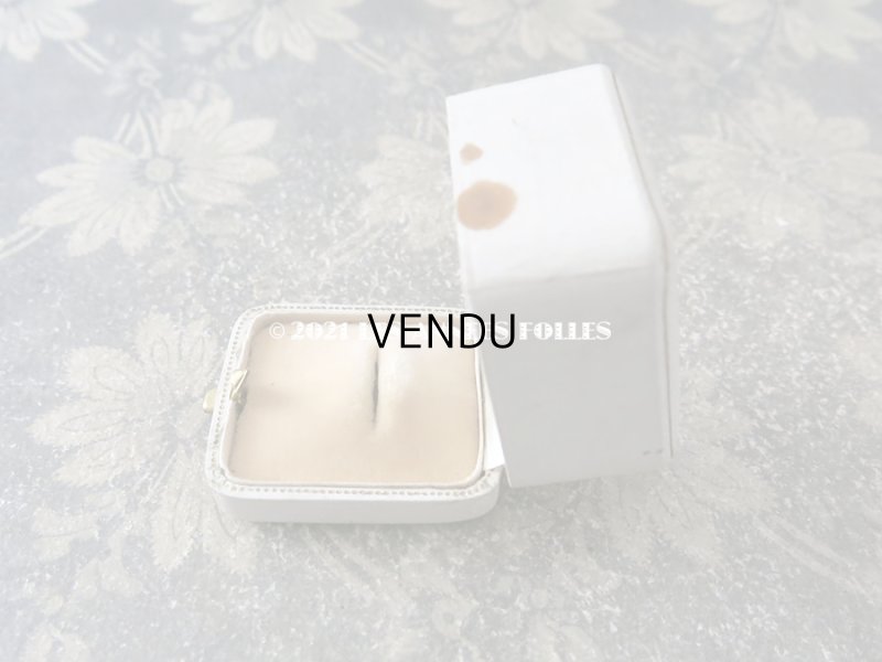 画像5: アンティーク ジュエリーボックス  オフホワイト リングボックス ゴールドのライン入り