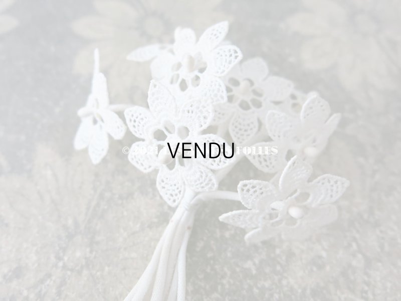 画像6: アンティーク 白いレースの布花