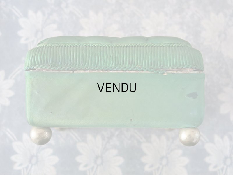 画像8: 19世紀 アンティーク ナポレオン3世時代 お菓子箱 薔薇のハンドペイント チョコレートボックス