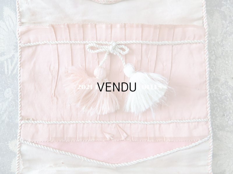 画像4: 19世紀末 アンティーク ポンポン付き シルク製 淡いピンク裁縫道具用ポシェット