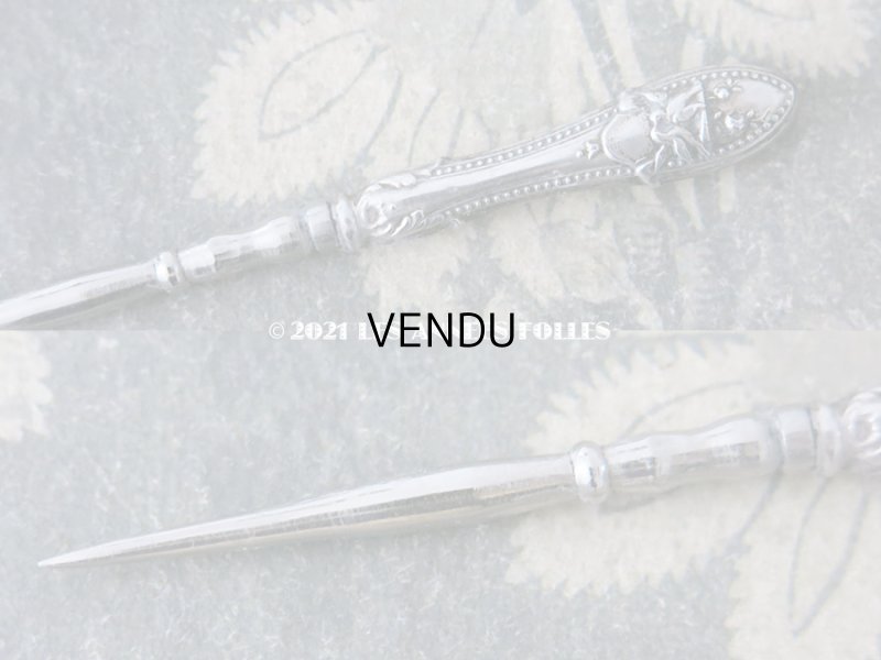 画像10: 1900年代 アンティーク シルバー製 鳥＆薔薇 目打ち & ニードルケース 裁縫道具