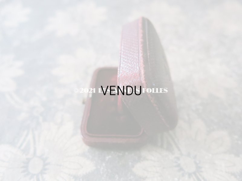 画像5: アンティーク 本革製 イニシャル入り AE ジュエリーボックス  ボルドー ブローチ用